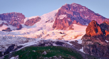 Emerald Ridge from the Wonderland Trail - Mount Rainier Guide Book